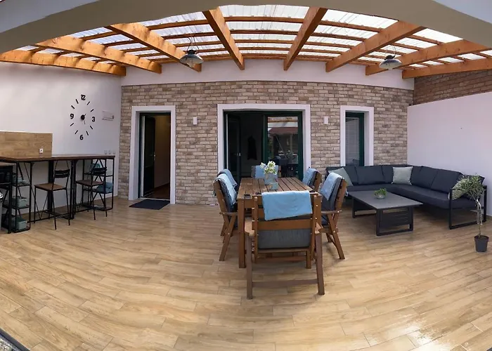 Sklipek Pohoda Vila Cejkovice (Hodonin)